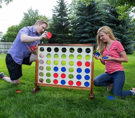 THROW A CARNIVAL THEMED PARTY FOR YOUR BIRTHDAY THIS YEAR